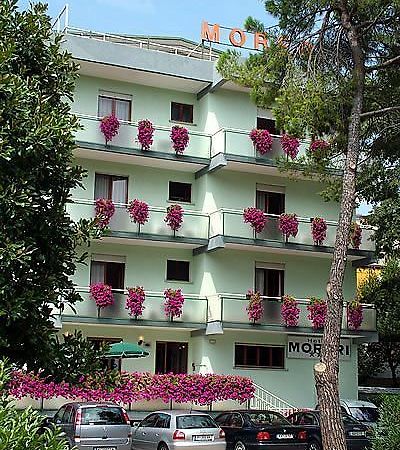 Hotel Moreri Градо Экстерьер фото