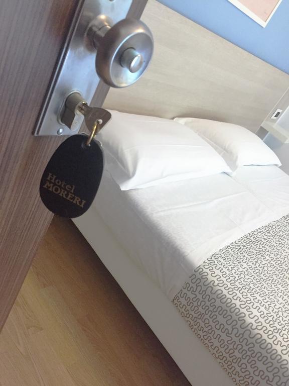 Hotel Moreri Градо Экстерьер фото